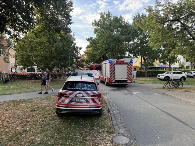 Parallel dazu kam es zu einem schweren Verkehrsunfall auf der Wallstadter Straße. 