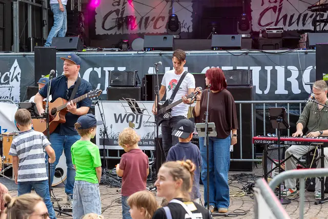 Die Musikschule All Stars starteten am Samstagvormittag mit einem Kinderprogramm. 